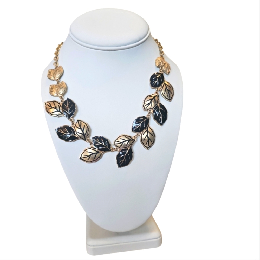 Vintage,Rare, Art Deco Era Glowing Double Leaf Necklace.